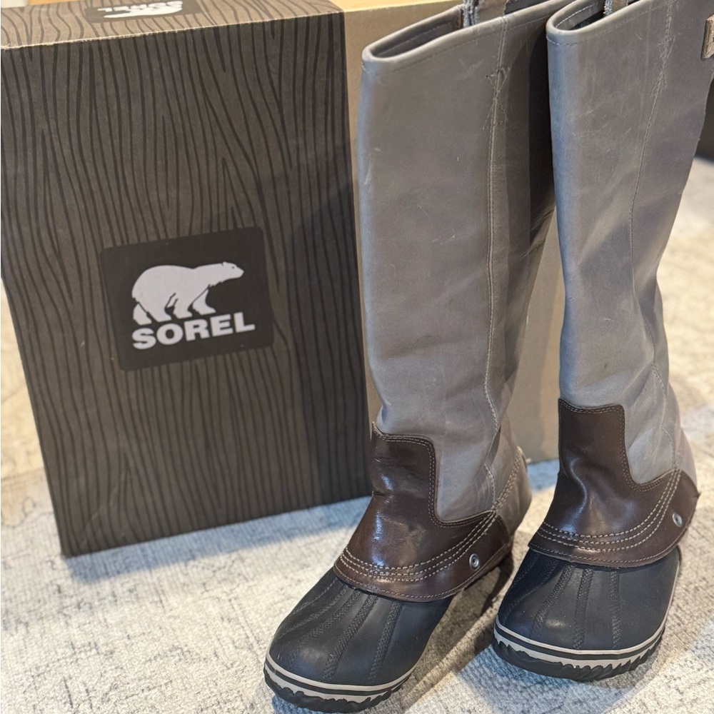 Sorel Slimpack Boots. RARE! Size 10. Very good used condition